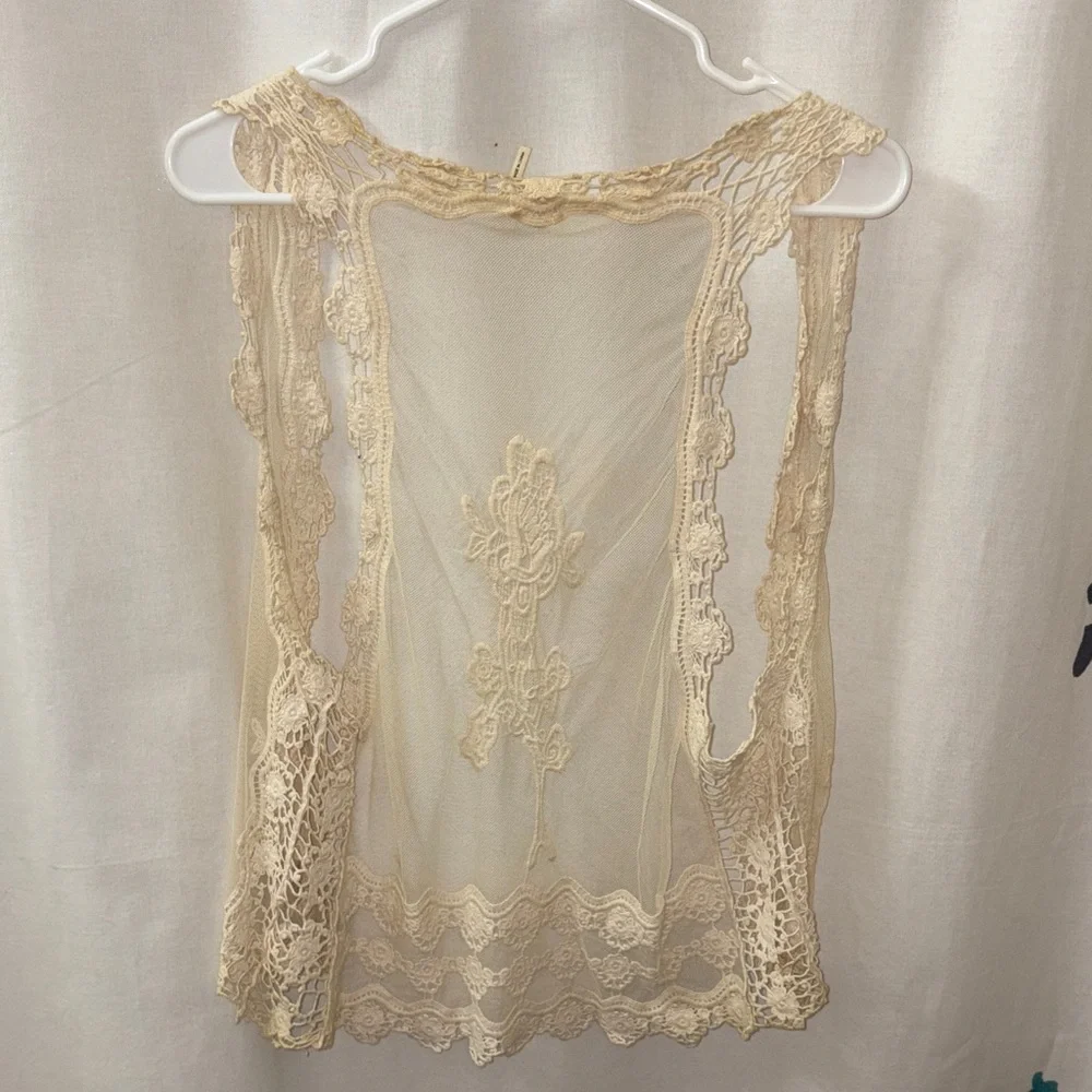 Blue Bird Sheer Lace Overlay Vest in Cream - Picture 1 of 4